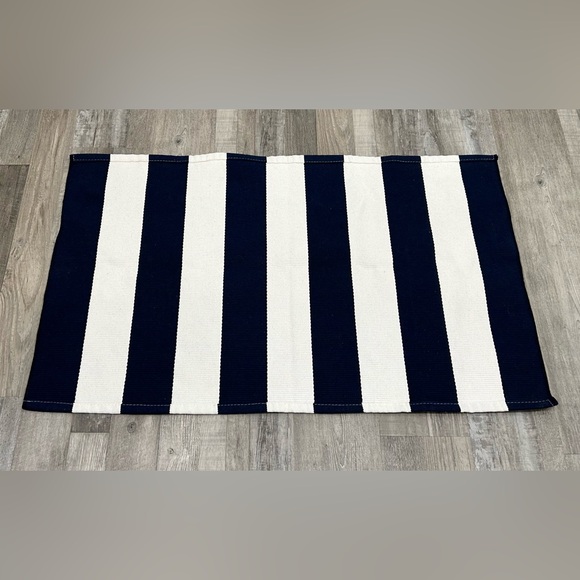 Cabana Striped Rug - Picture 2 of 3